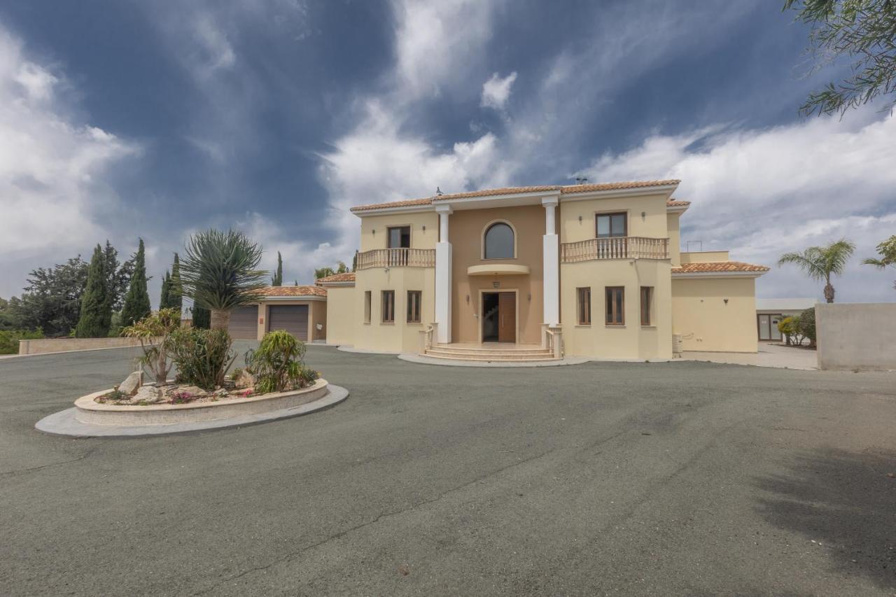 Sparta Luxury Villa Protaras Extérieur photo